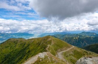 Instagram-Worthy Hiking Trails With Stunning Views Perfect for Outdoor Lovers